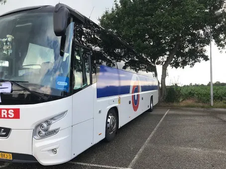 Lees meer over het artikel DeJongIntra-Busreizen